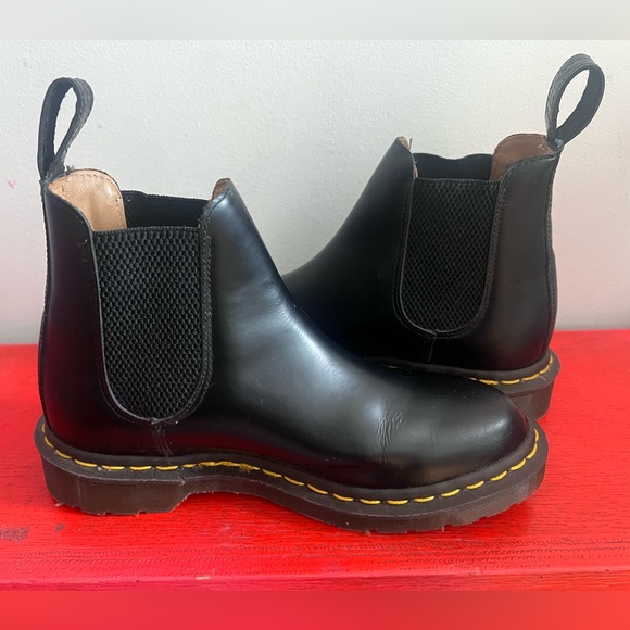 EUC Comme des Garçons Dr Martens Chelsea boots black - Picture 11 of 15